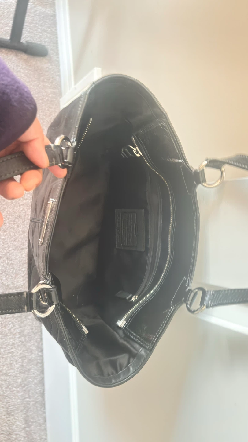 Black Coach Patent Leather Embossed Tote Bag - photo 4