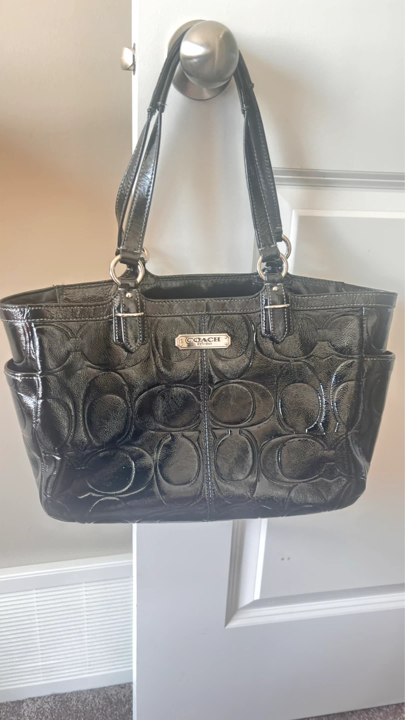 Black Coach Patent Leather Embossed Tote Bag - photo 2
