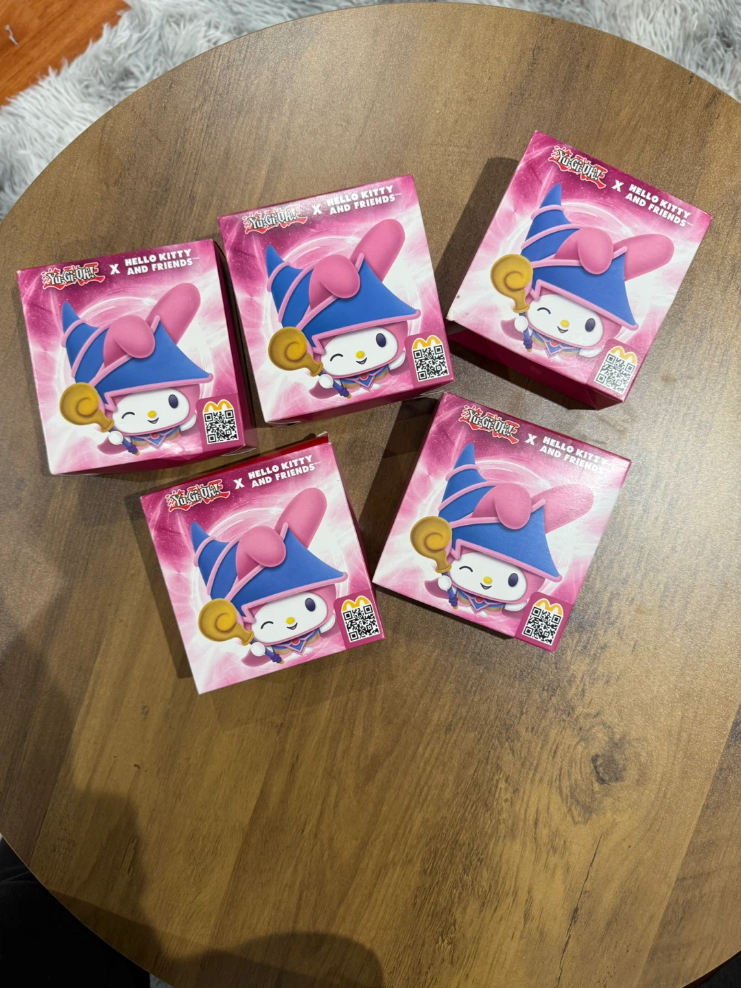 Assorted happy meal toys - photo 2