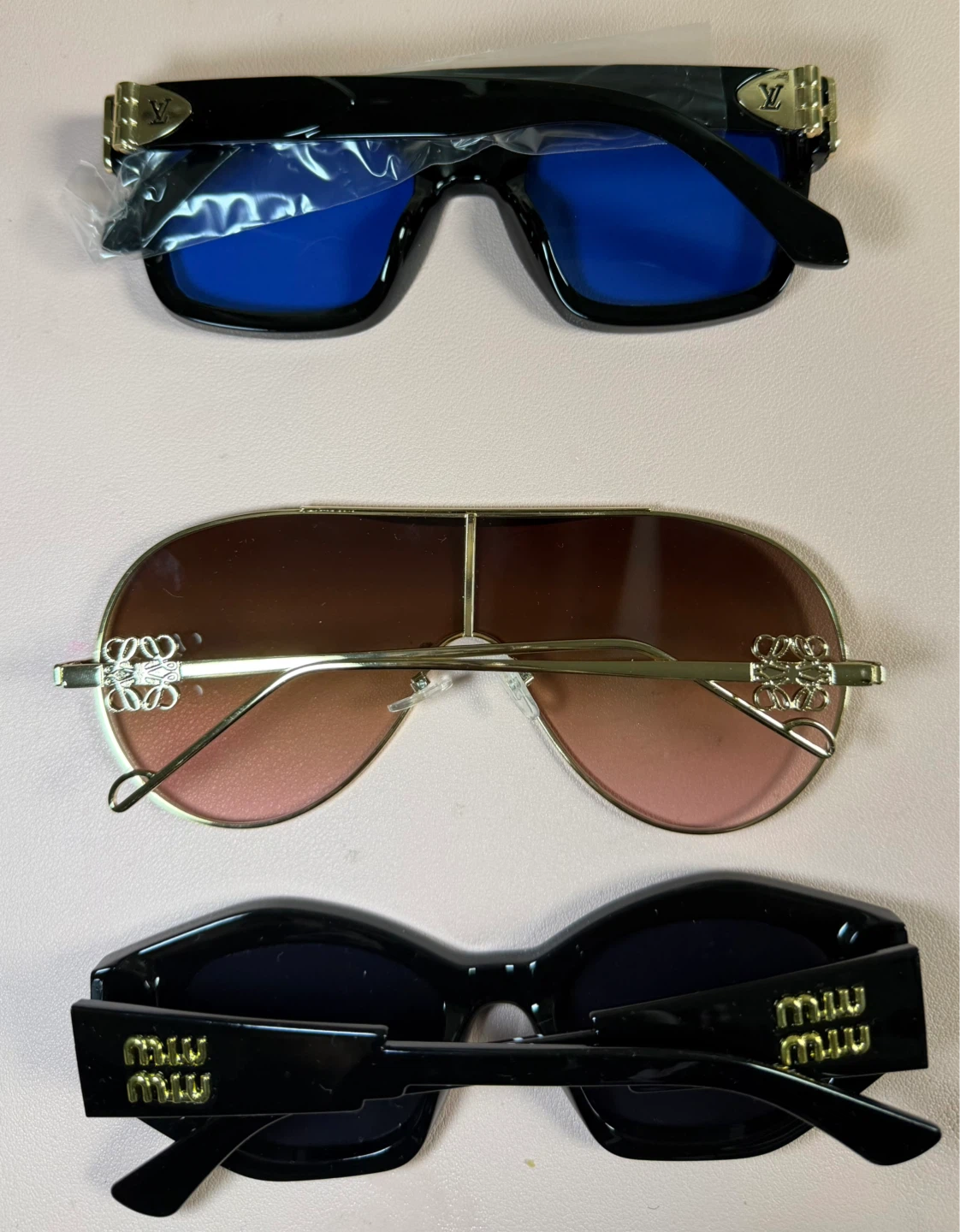 Beautiful designer Sunglasses look alike - photo 3