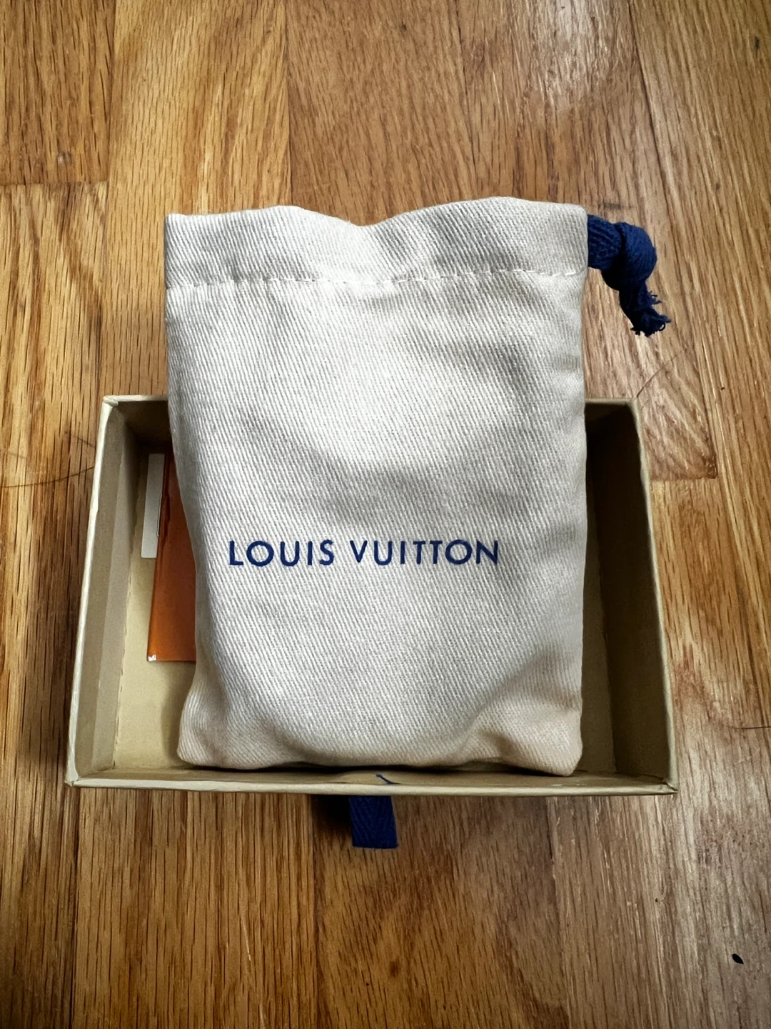 Louis Vuitton Bracelet - photo 2