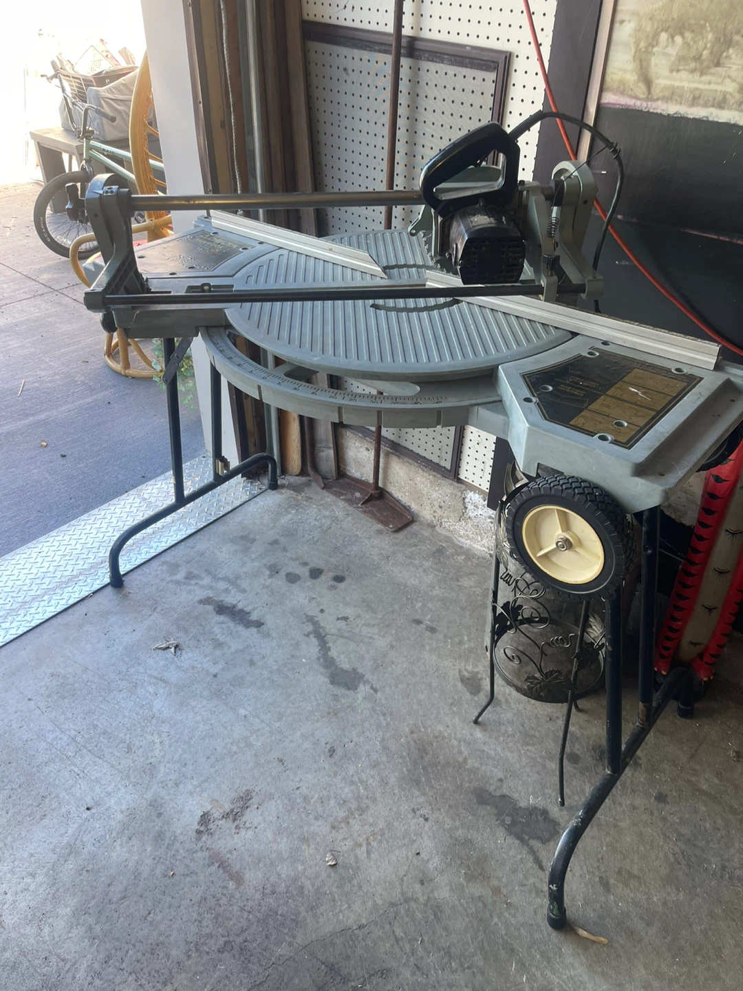 Delta Sawbuck Frame & Trim Saw - photo 3