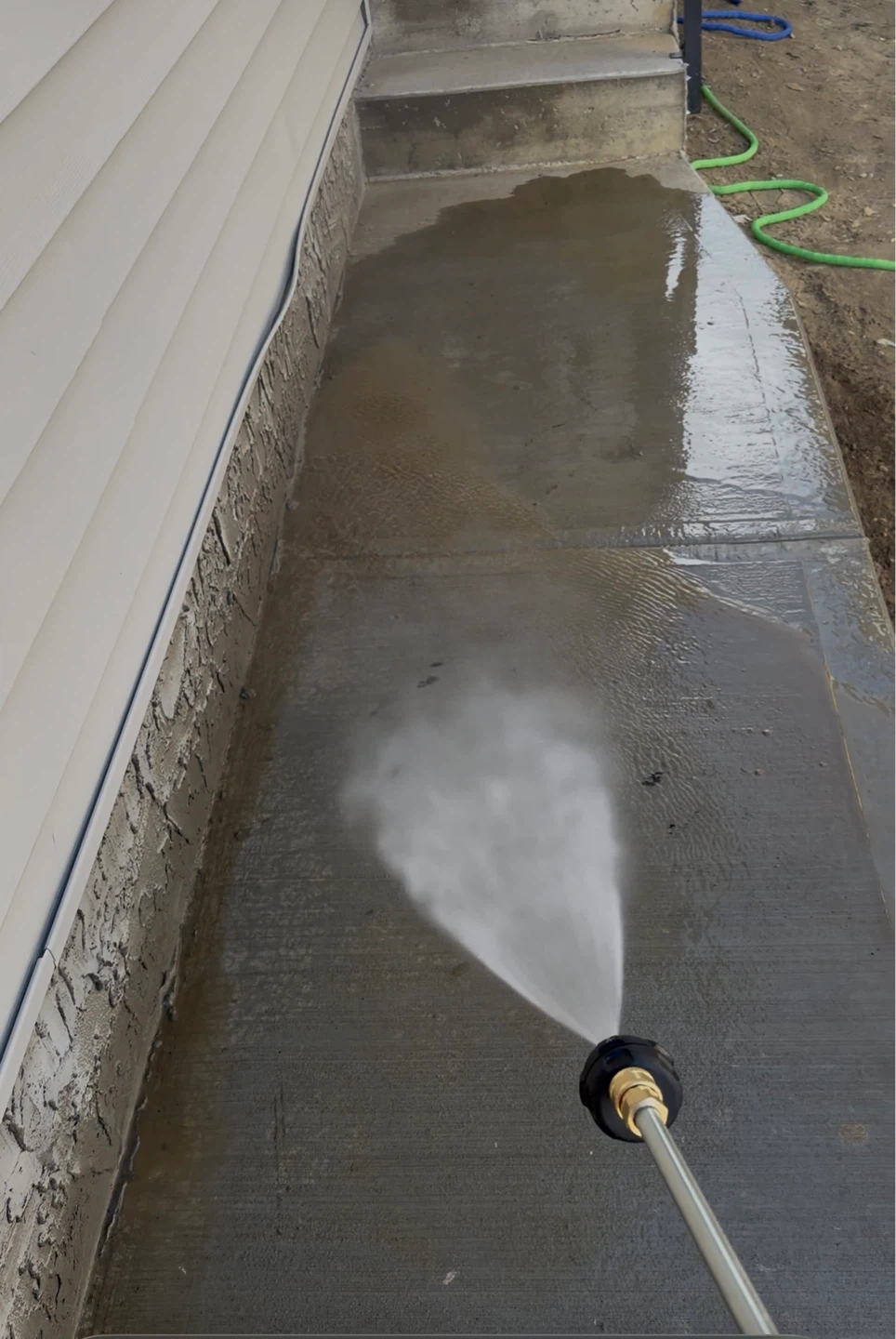 Garage & Driveway Pressure Washing