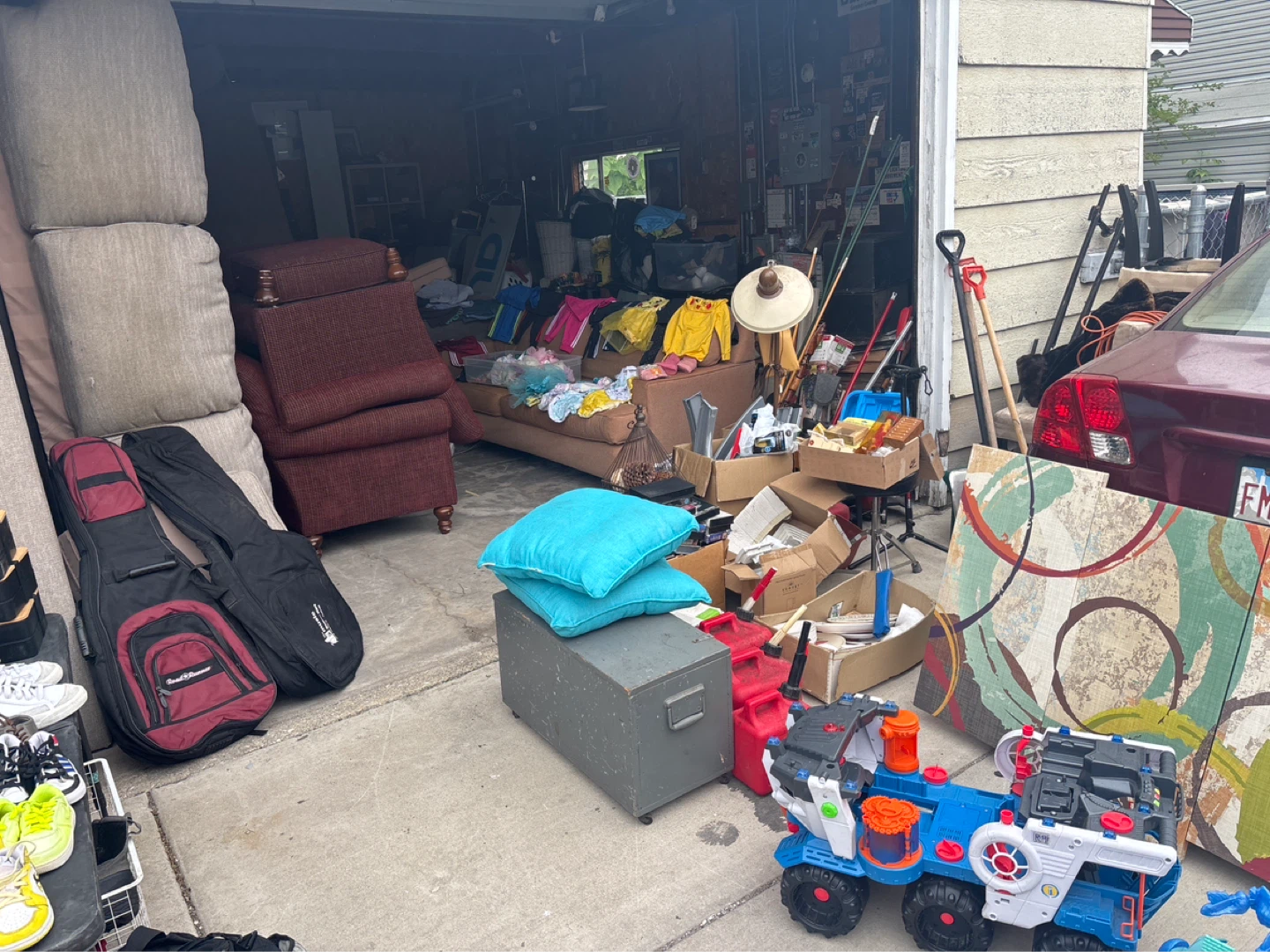 Garage sale today 5/23/26 till 7pm - photo 5