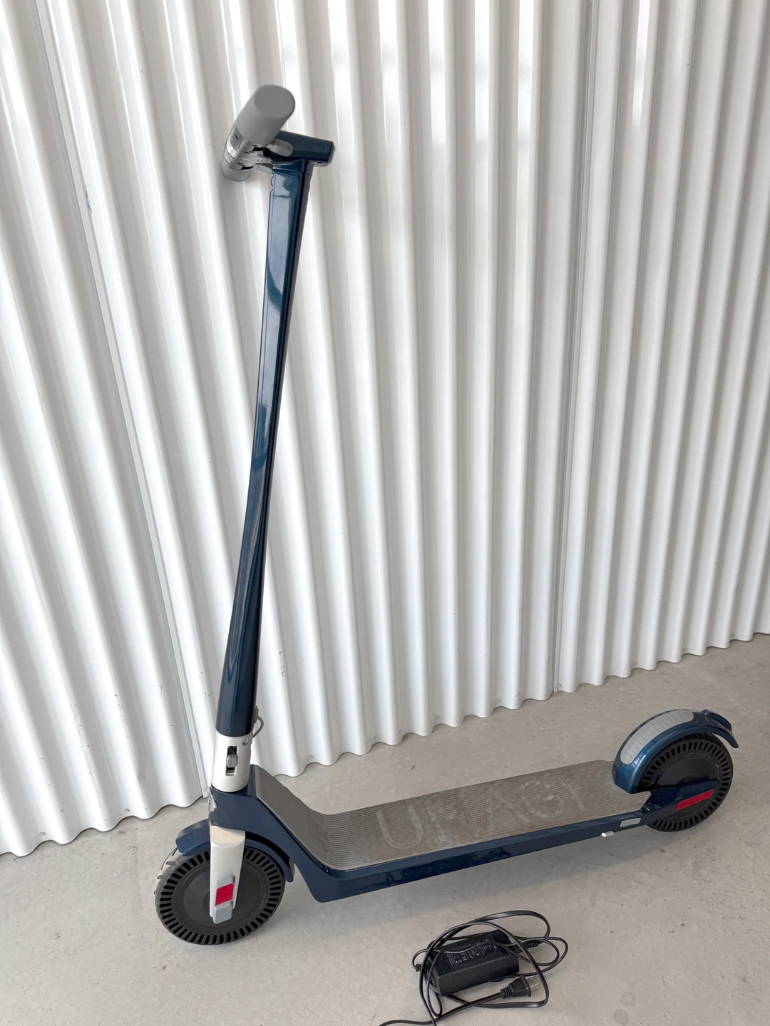 Unagi Model One E500 Dual Motor Scooter - Cosmic Blue