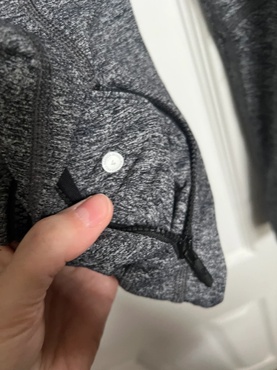 Size 4 lulu define jacket - photo 3