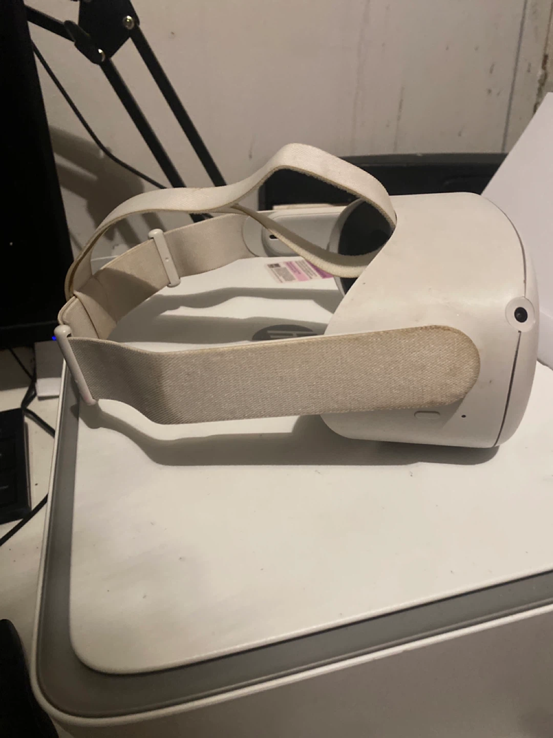 Meta Quest 2 VR Headset - photo 2