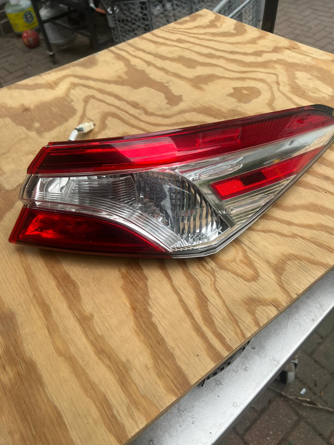 Toyota Camry Tail Light Assembly - photo 2