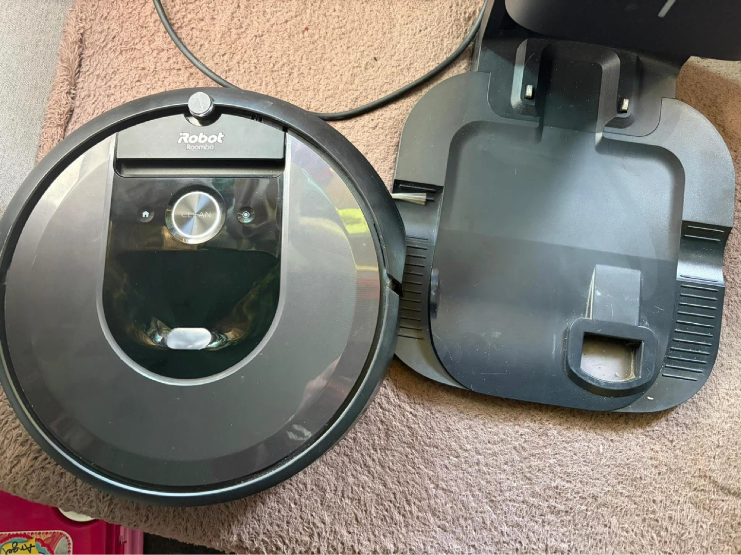 iRobot Roomba Robot Vacuum with Auto-Empty Base - photo 3