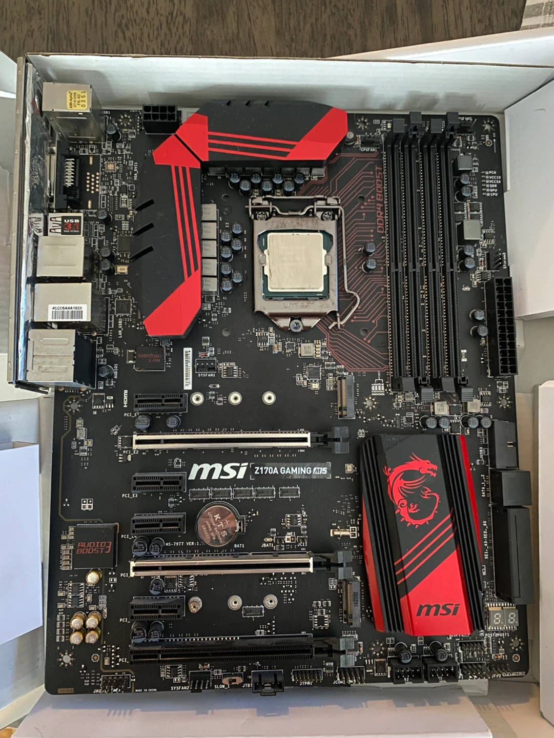 Motherbord with CPU