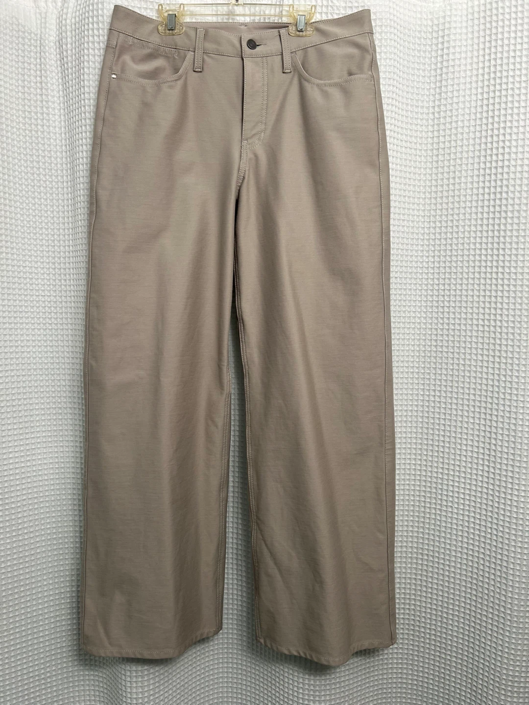 Lululemon EasyFive Classic Wide-Leg Pants Size 29 Beige - photo 3