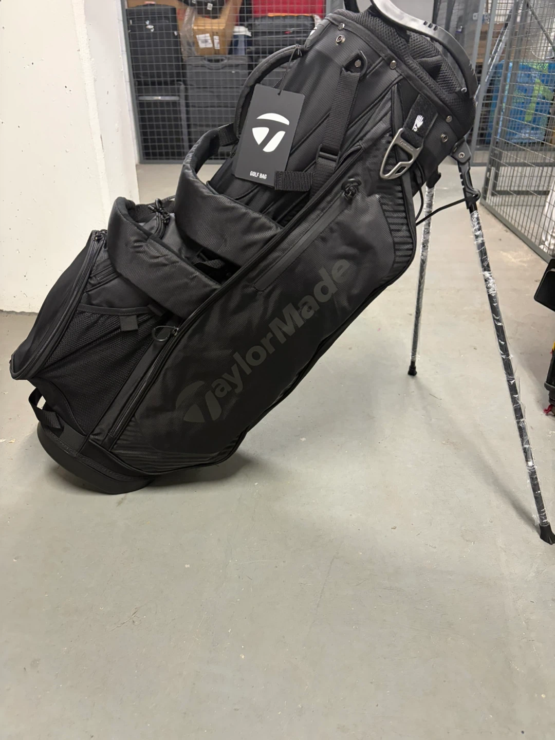 Brand new TaylorMade Golf Bag