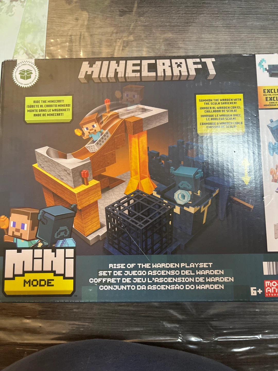 Minecraft Rise of The Warden Playset - photo 2