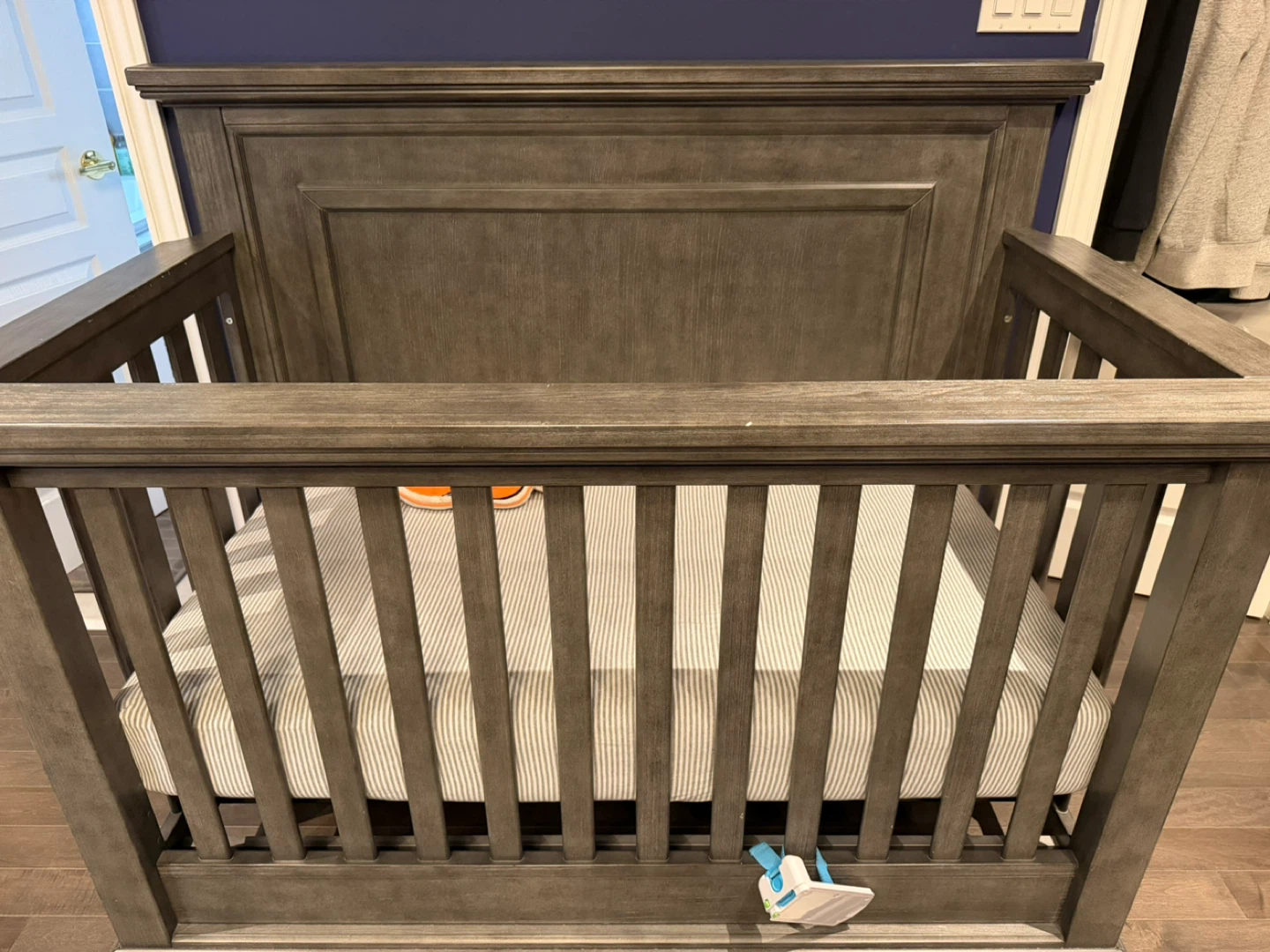 Pali Grey Crib and 5-Drawer Tall Dresser Set