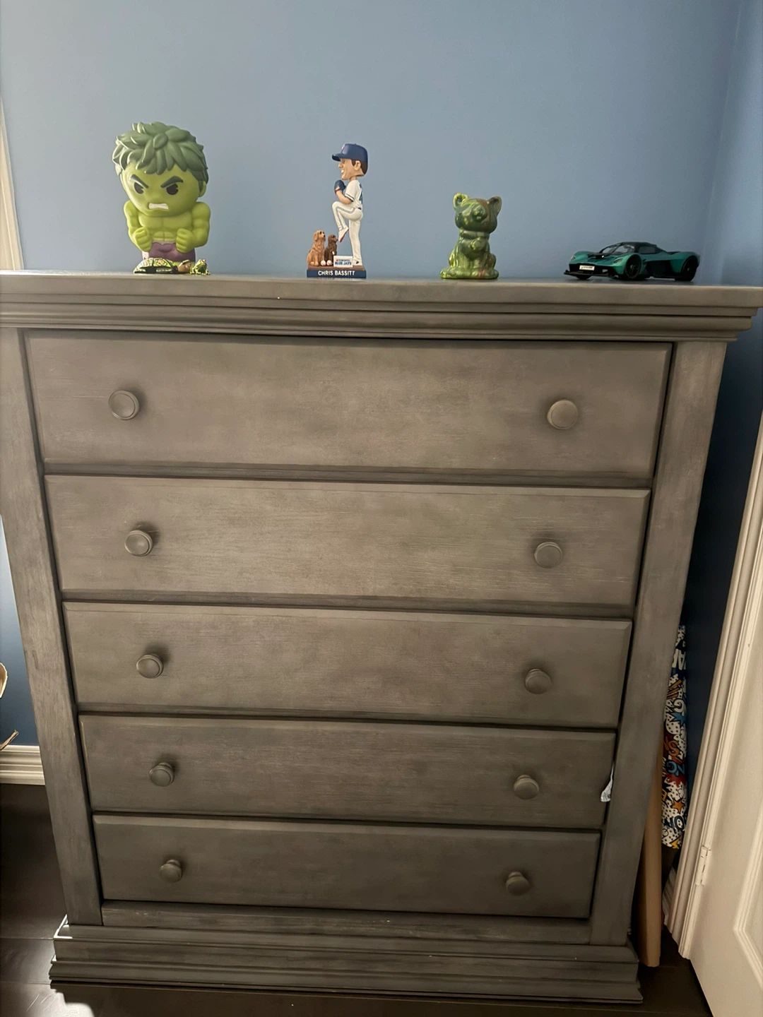 Pali Grey Crib and 5-Drawer Tall Dresser Set - photo 3