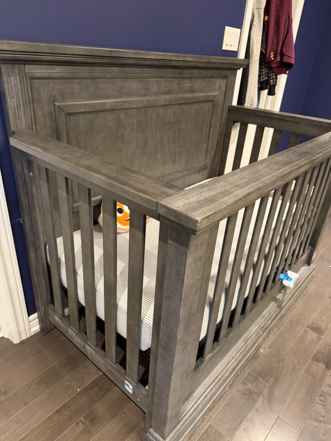 Pali Grey Crib and 5-Drawer Tall Dresser Set - photo 2