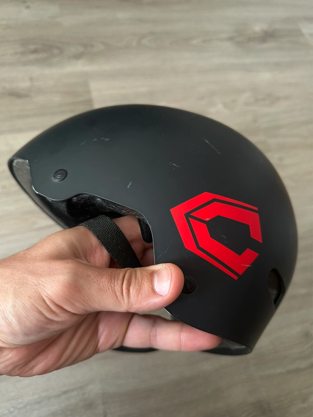 CAPIX BUCKET helmet black red - photo 3