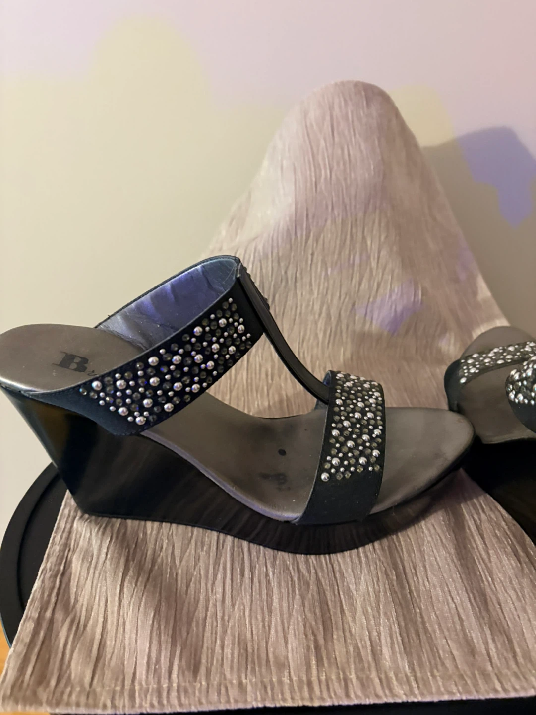 Browns Black Wedge Sandals with Rhinestones Size 38 - photo 2