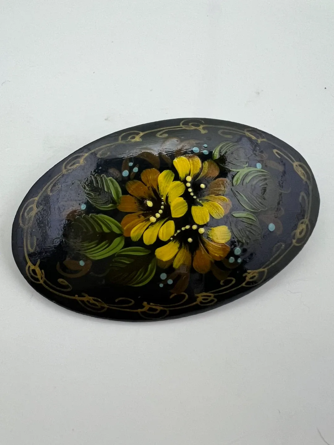 Vintage Russian Hand Painted Black Lacquer Wooden Floral Brooch - photo 5