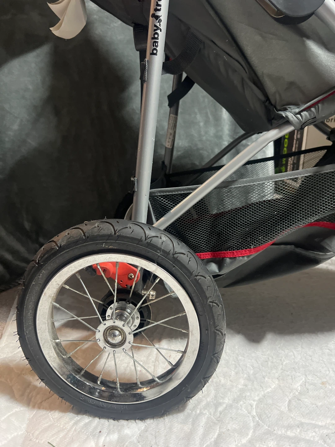 Baby Jogger Stroller - photo 3