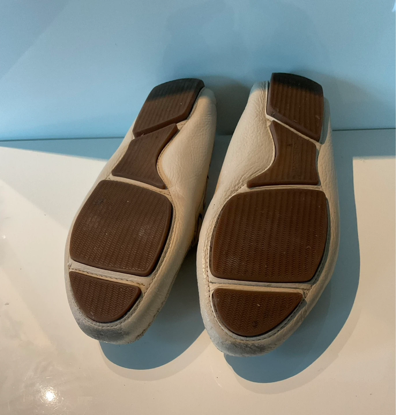 G.H. Bass & Co. Women's Leather Loafers size 9 - photo 3