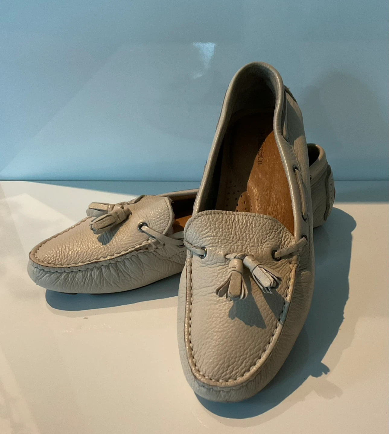 G.H. Bass & Co. Women's Leather Loafers size 9 - photo 2