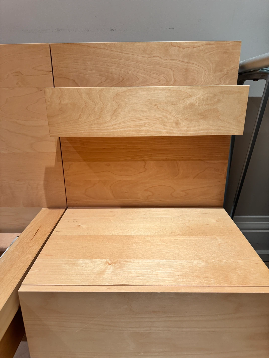 Queen size IKEA Malm bed with night stand - photo 4