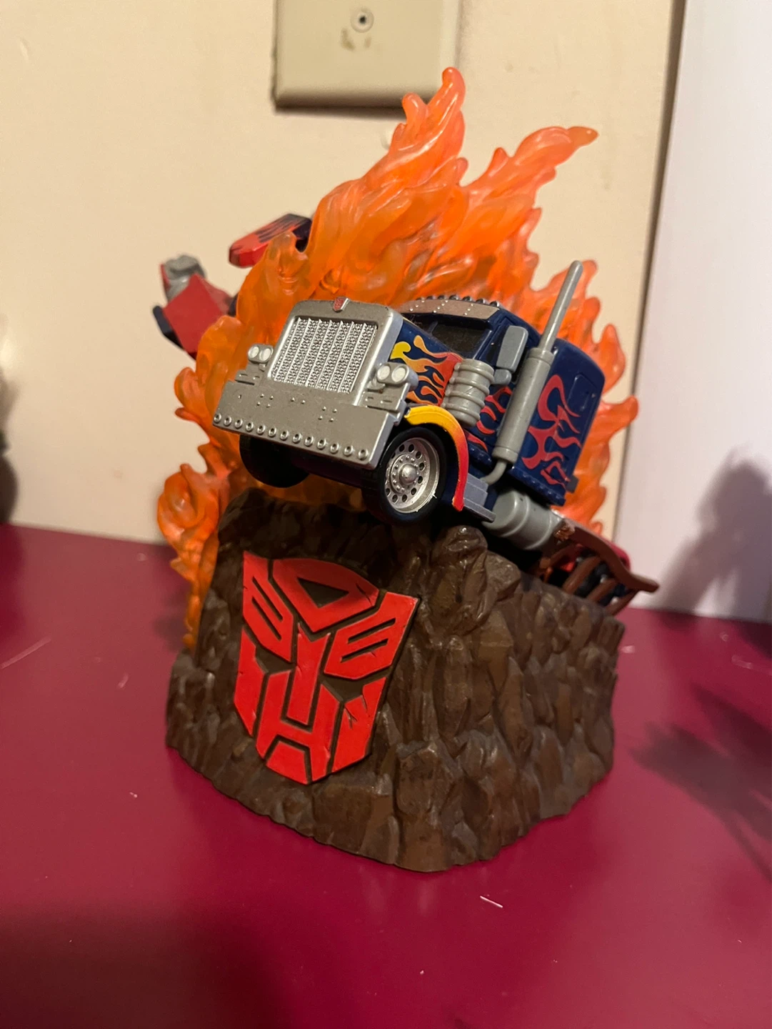 Transformers Optimus Prime and Starscream Action Figures - photo 3
