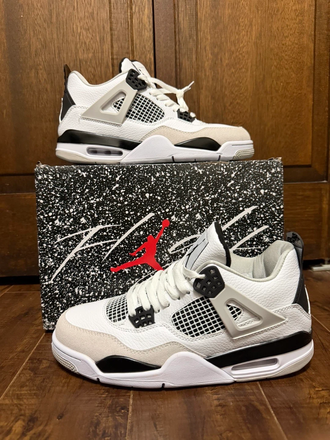 Air Jordan 4 Retro White Cement