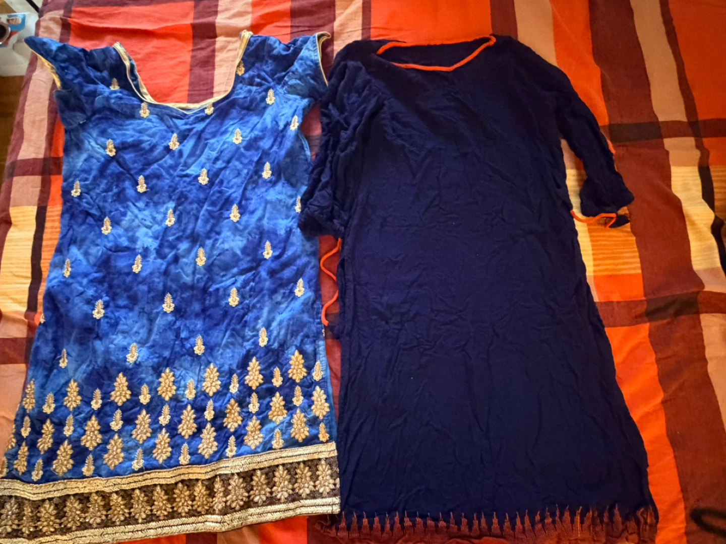 Bundle of clothes - photo 4