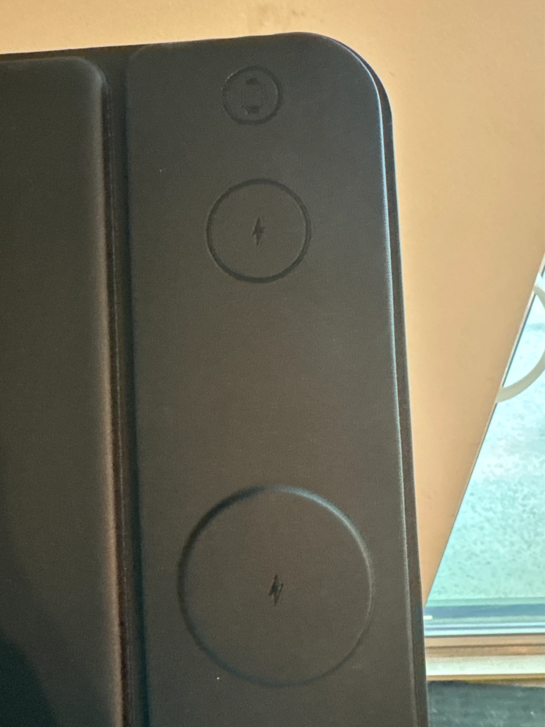 MobileEdge Wireless Charging Pad - photo 2