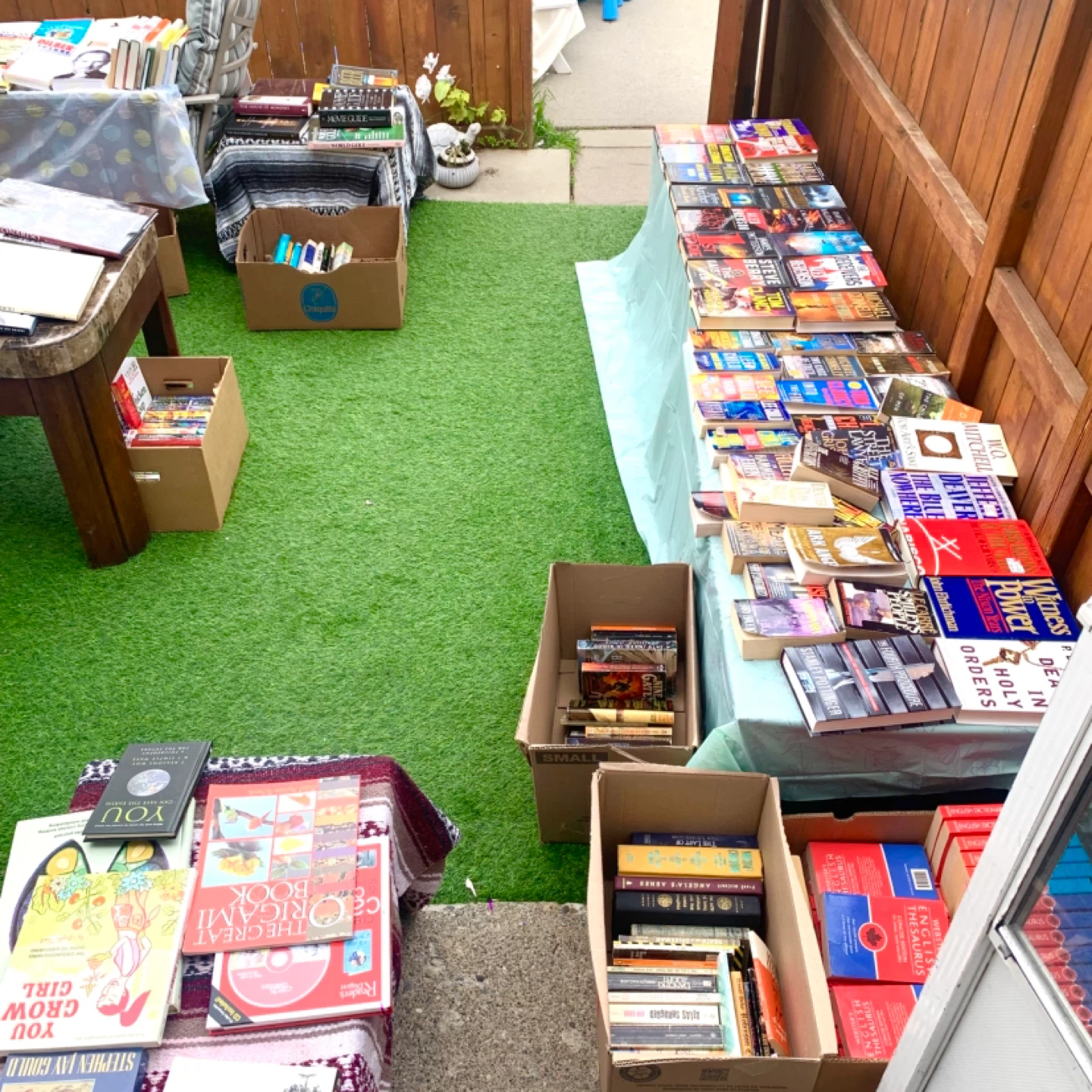 📚 TODAY — MAY 23 HUGE HOME BOOK SALE IN CALGARY 📚 - photo 4