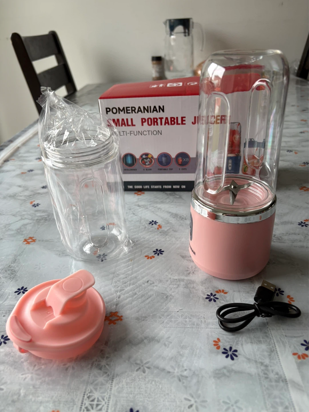 Brand New Portable Juicer Blender – Pink