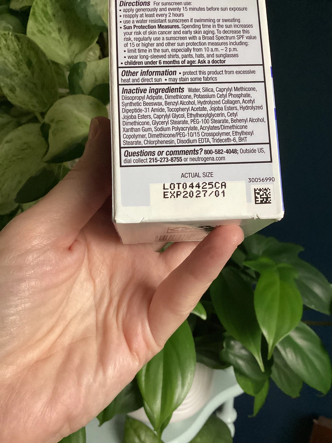 Neutrogena Collagen Bank SPF 30 Moisturizer Sunscreen 2.7 OZ - photo 2
