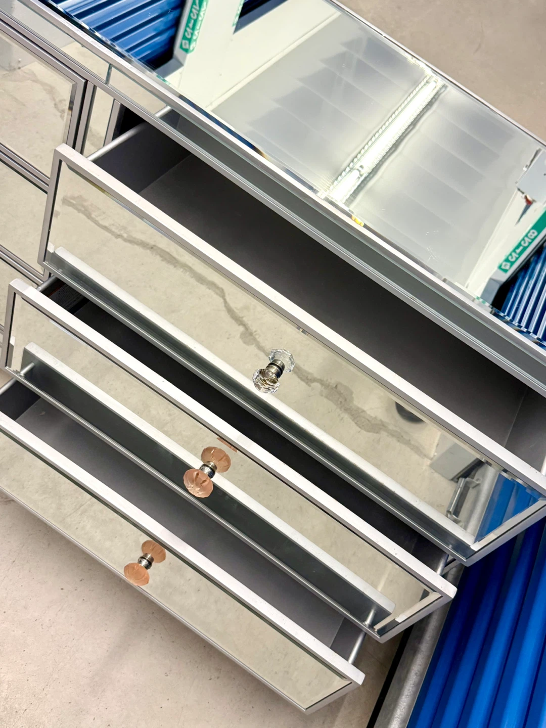 Mirror Bedroom Dresser 6 Drawer Silver - photo 2