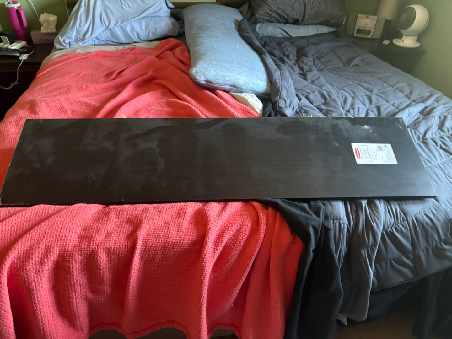 Black Floating Shelf with Bracket