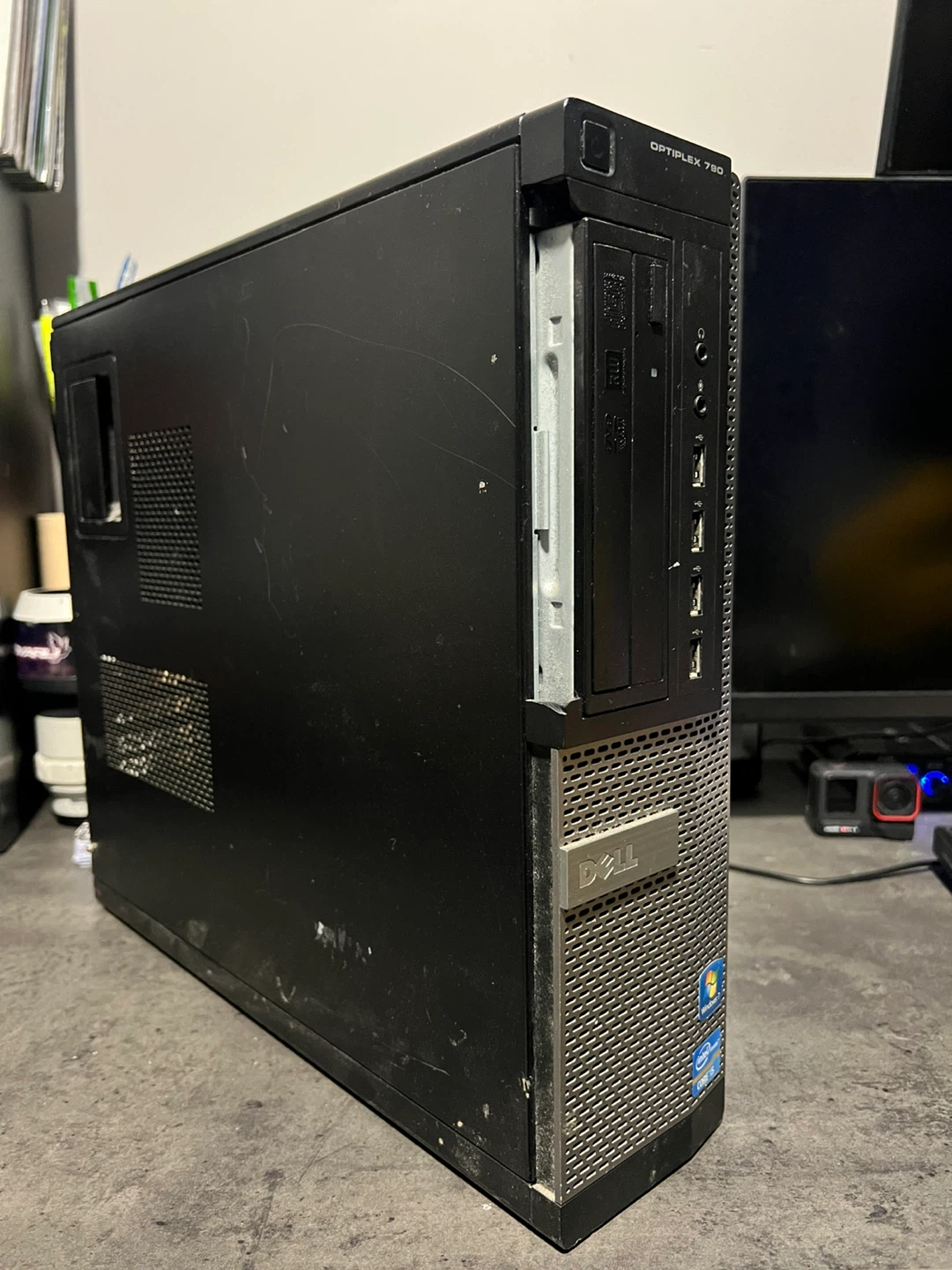 Dell OptiPlex 790 Desktop Computer