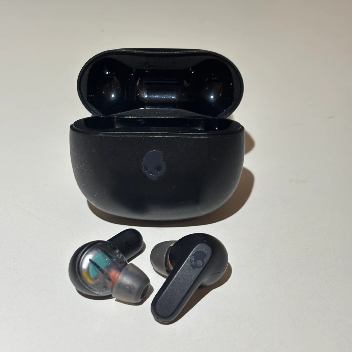 Wireless headphones