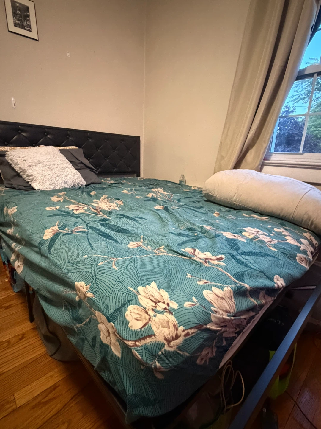 Queen size mattress 10”