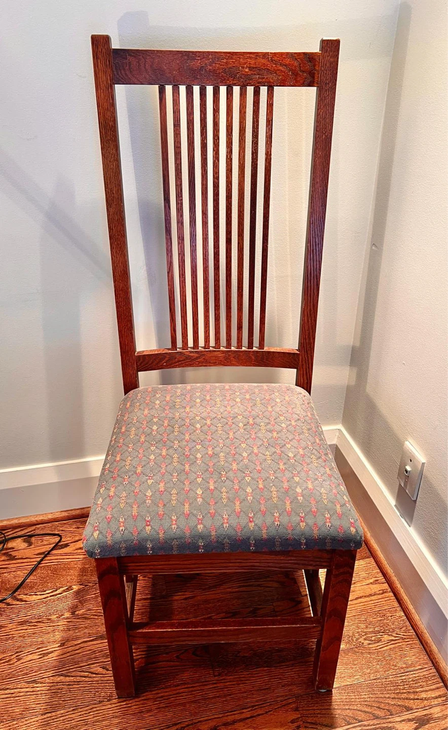 Dining Chairs Set of 4 – Solid Oak, Made in Toronto - photo 3