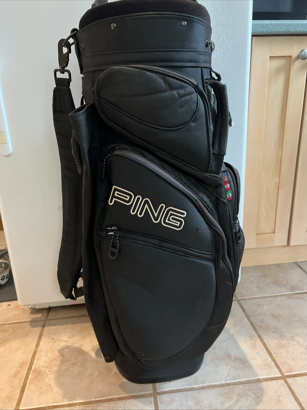 Ping Equinox Golf Bag - photo 4
