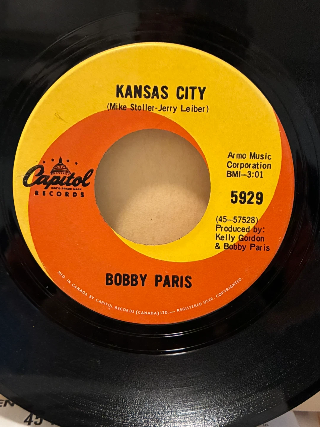 I Walked Away Bobby Paris Vinyl , 7", 45 RPM Record vintage - photo 2