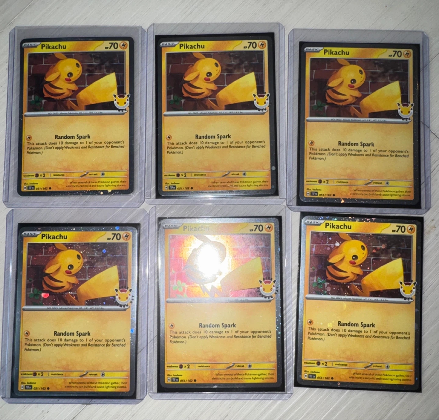 Pikachu Pokémon day cards