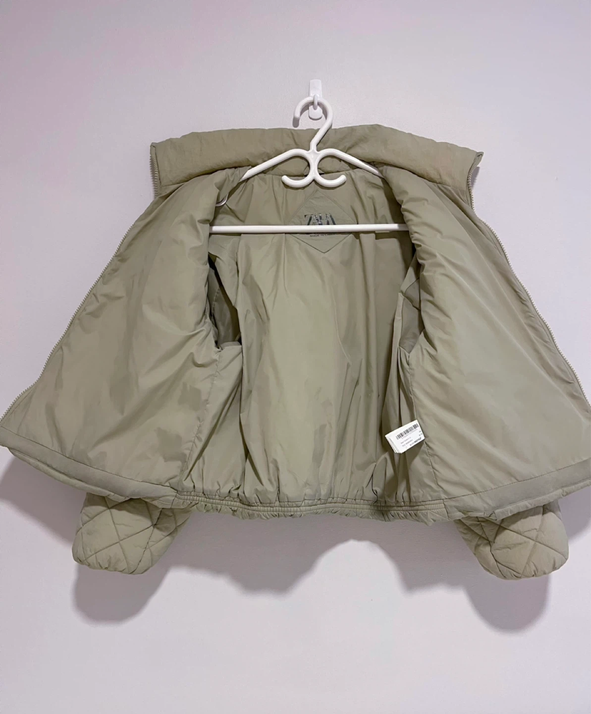 Zara Quilted Puffer Jacket - Size Youth 11-12 - photo 2