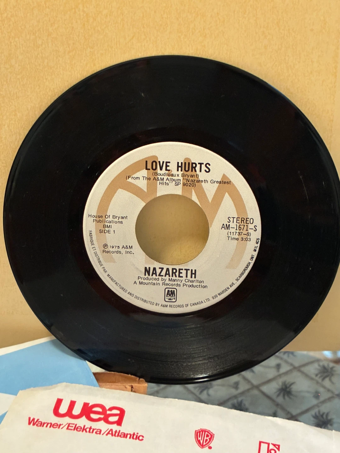 Nazareth 45 record "Hair of the Dog” and “Love Hurts" vintage - photo 5