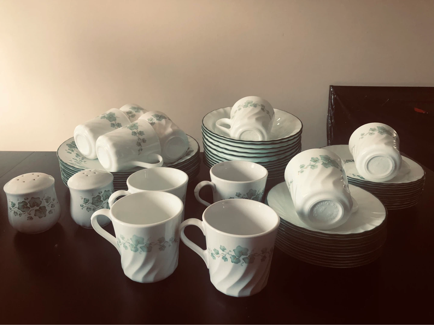 Corelle by Corning, Callaway, Green Ivy-Grand 60 +Piece Set