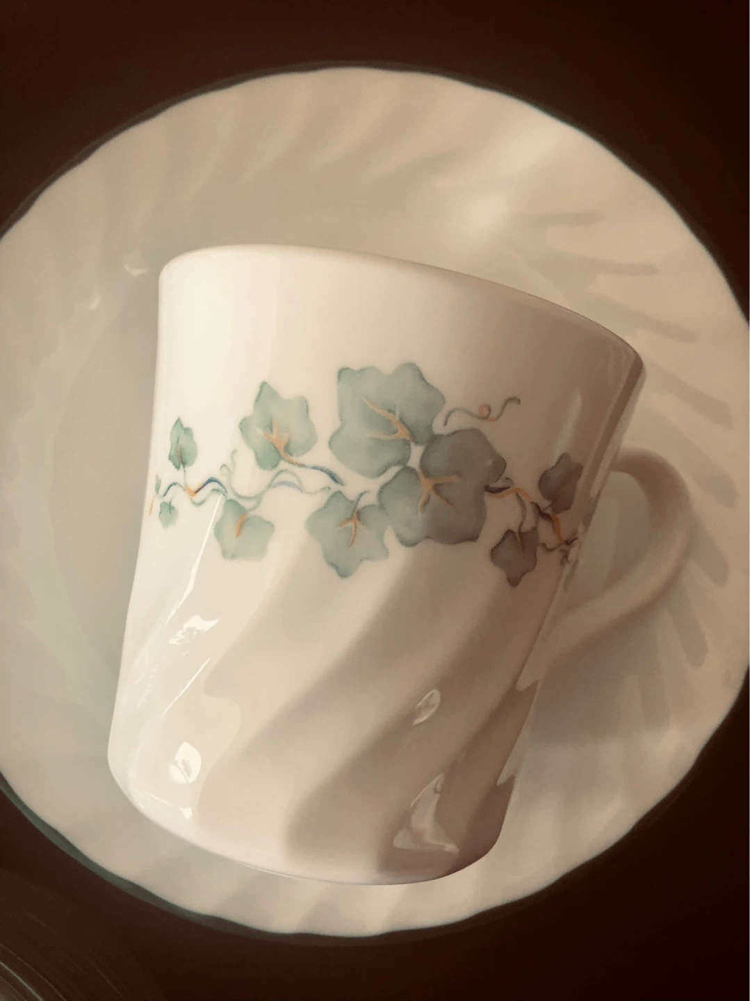 Corelle by Corning, Callaway, Green Ivy-Grand 60 +Piece Set - photo 4