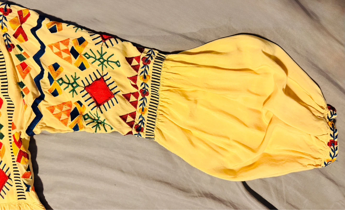 Cream Embroidered Dress with Tassels - Size M - photo 2