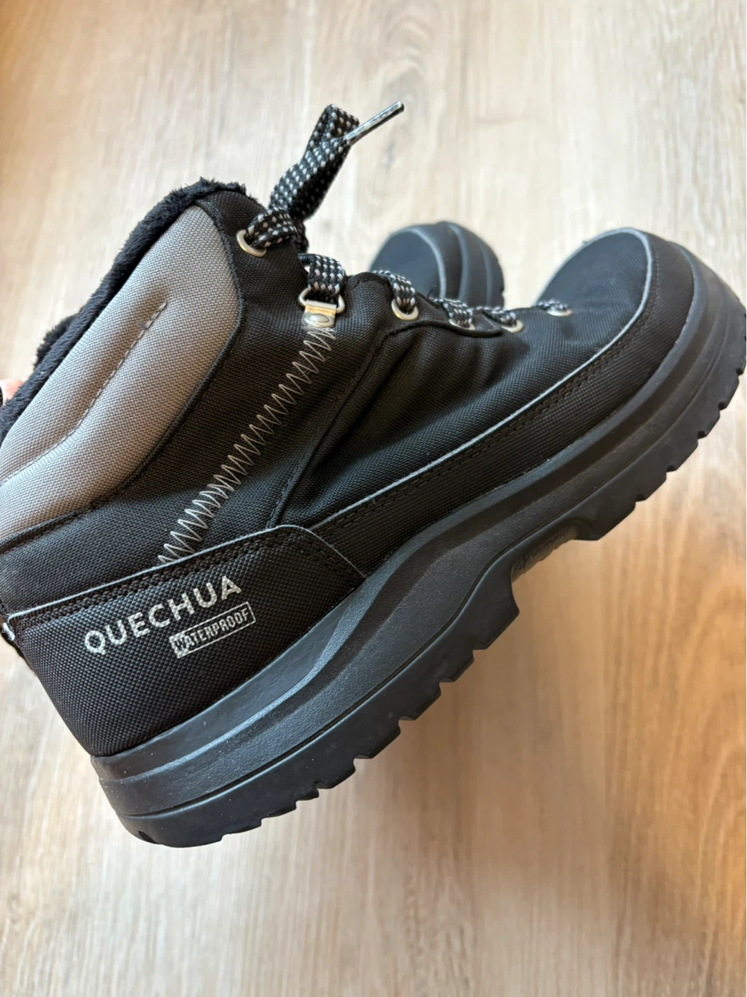 US9.5 Brand New - Quechua Waterproof Winter Boots