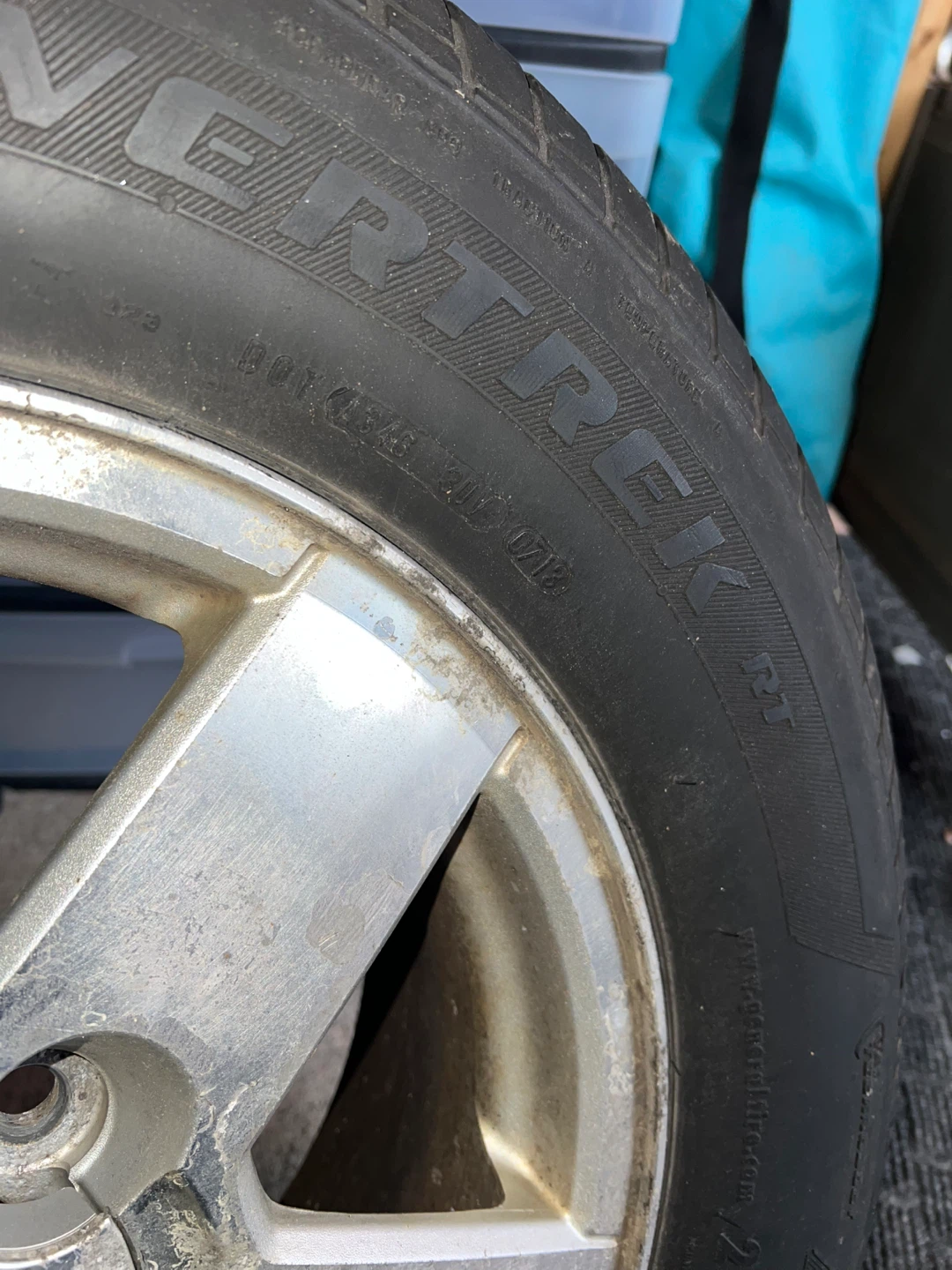 4 General EverTrek RT Tires + Chevrolet 16” Rims Size: 225/65R16 - photo 2